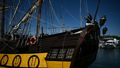 Le Shtandart lors des fêtes maritimes de la Rochelle, le 19 juin 2024